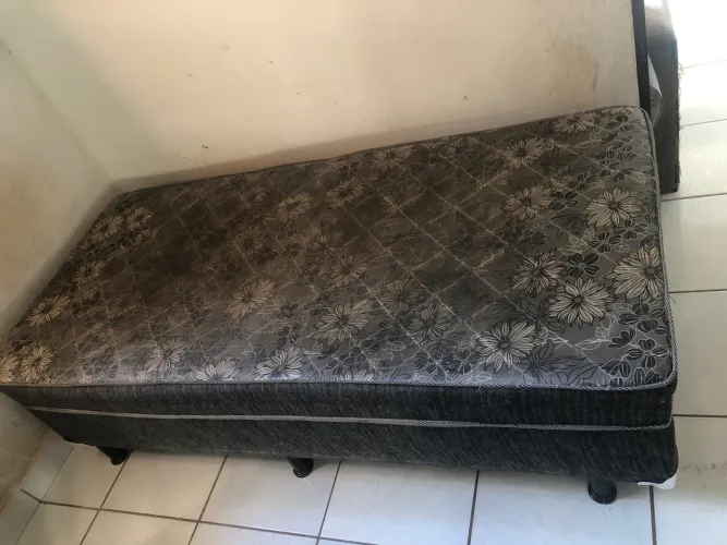 Cama box