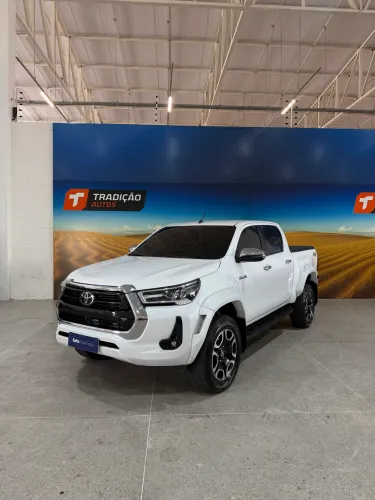 Toyota Hilux CD SRX 4X4 2.8 TDI 16V Diesel Aut. 2024