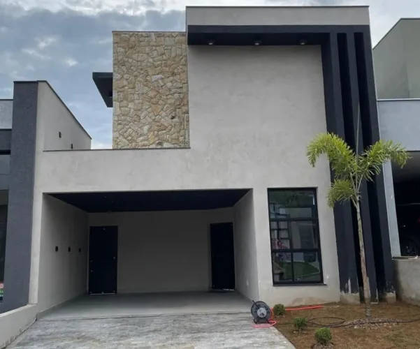 Casa em Condomínio para Venda em Sorocaba / SP no bairro Jardim Novo Horizonte