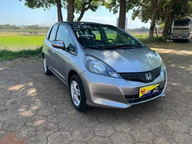 Honda Fit LX 1.4/ 1.4 Flex 8v/16v 5P Aut. 2013