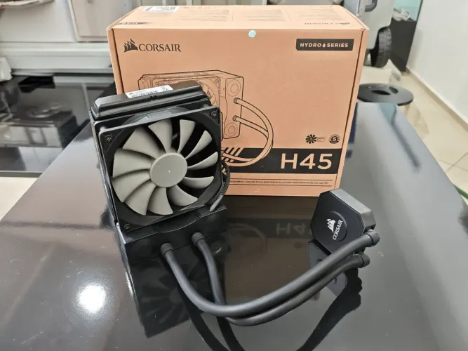 Water Cooler Corsair H45 - USADO