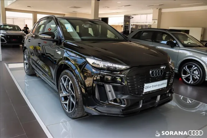 Audi E-Tron Performa. Black Aut. (elétrico) 2025
