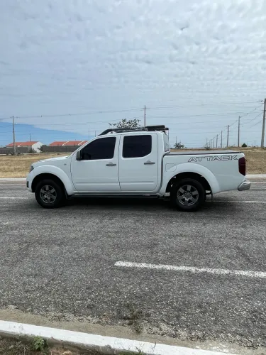 Nissan Frontier SV Attack CD 4X2 2.5 TB Diesel 2014
