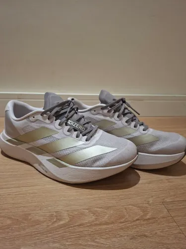 Tênis Adidas Adizero