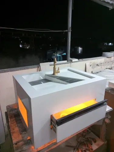 Cuba escupida no porcelanato