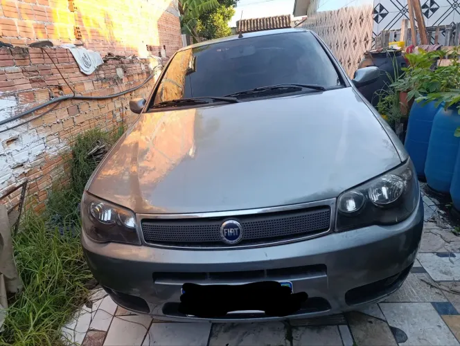 Fiat Siena HLX 1.8 MPI Flex 8V 4P 2006
