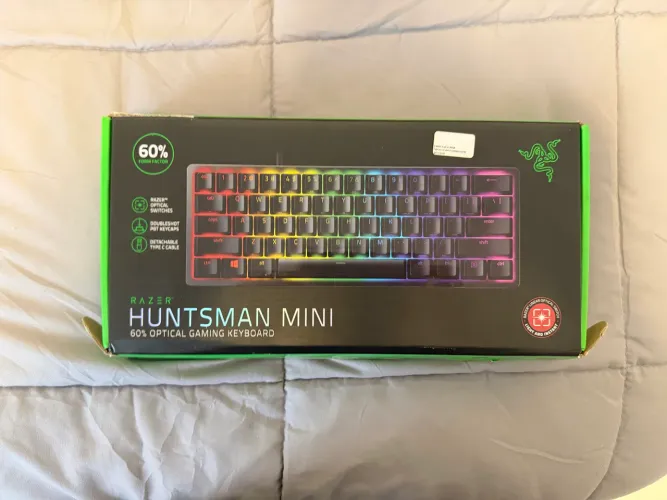 Teclado gamer Razer Huntsman mini 60% Red