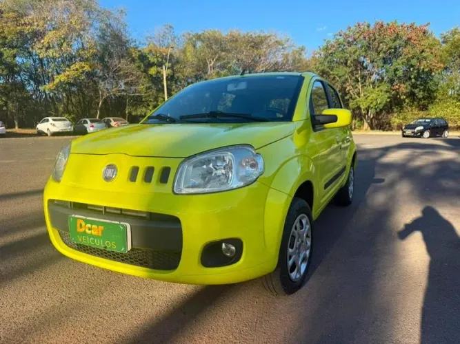 Fiat Uno Vivace/rua 1.0 EVO Fire Flex 8V 5P 2011