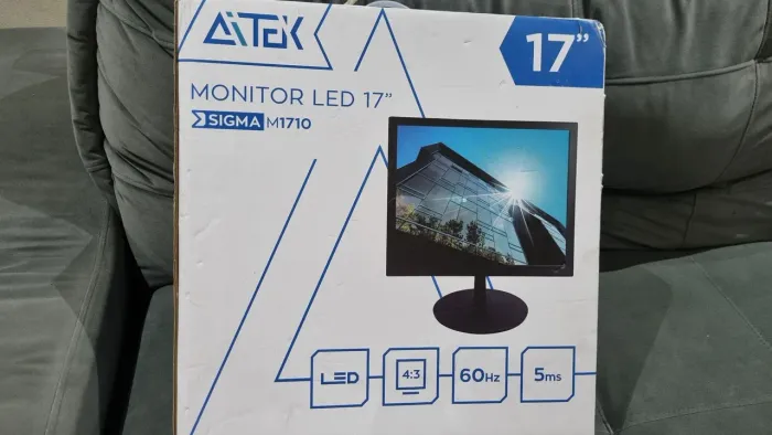 Vendo Monitor Led Novo 17 Polegadas