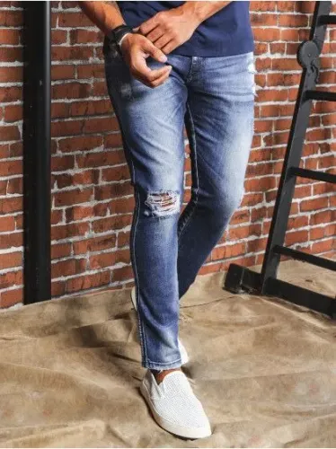 Calça jeans masculina slim com destroyeds