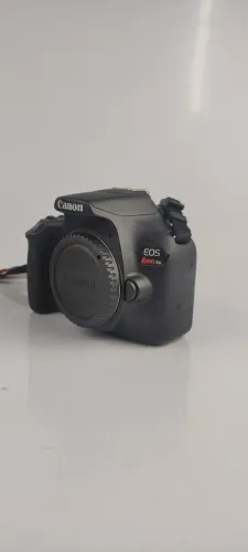 Câmera Canon T6