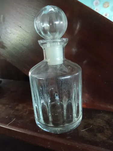 Garrafa whisky anos 90 vidro