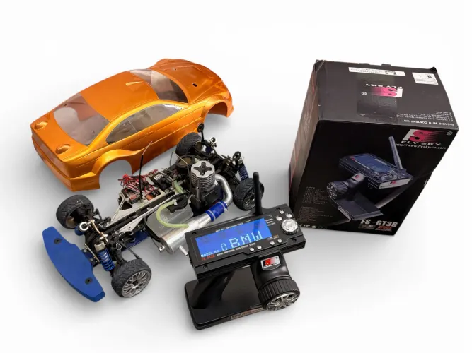 BMW de RC Thunder Tiger
