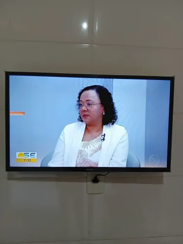 TV Samsung 32 nova ,   3 meses de uso