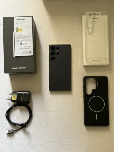 Smartphone Samsung Galaxy S25 Ultra 256GB preto nacional impecável na garantia