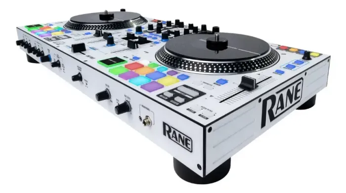 RANE ONE MK2 BRANCA  # SOMOS LOJA SANTA EFIGENIA #