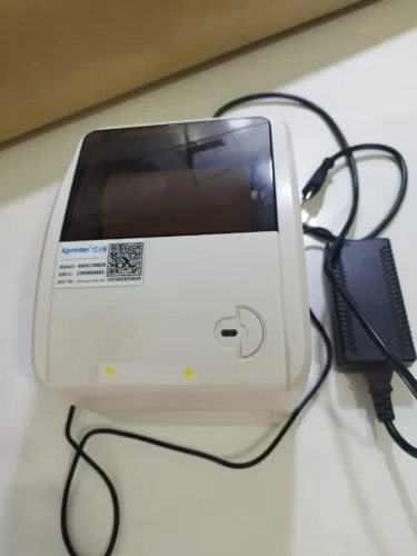 Impressora de Etiquetas de código de Barras Térmica Marca XPRINTER - Mod XP420B