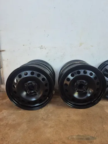 Rodas de ferro aro 15 (Volkswagen Polo)