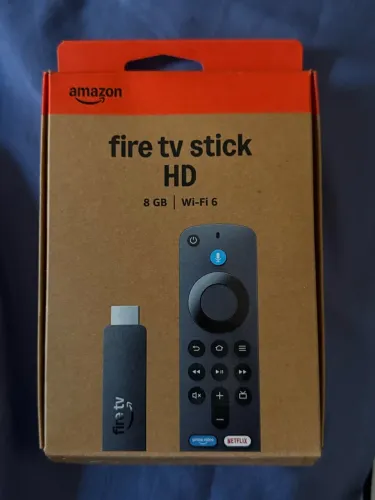 Amazon Fire TV Stick HD (modelo mais recente), Controle Remoto por Voz com Alexa