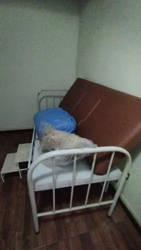 Cama hospital + colchão de ar