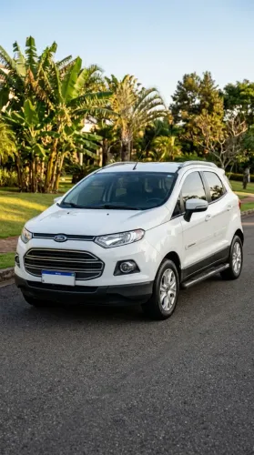 Ford Ecosport Titanium 1.6 16V Flex 5P 2014