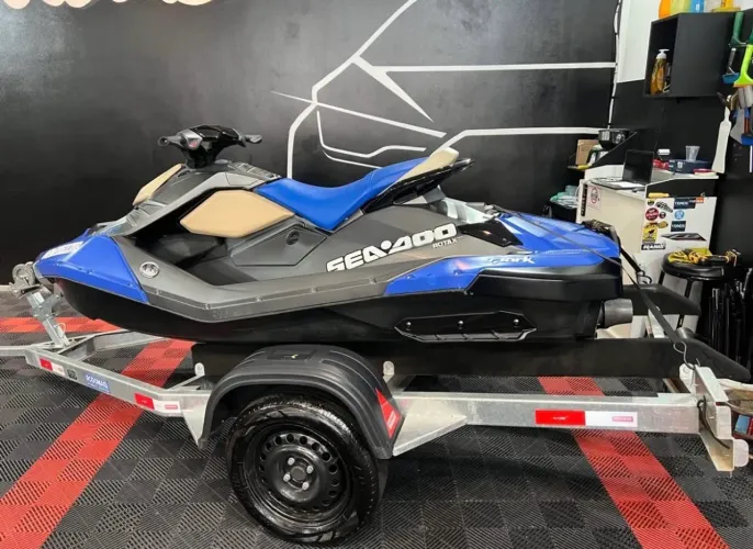 Jet Ski Seadoo Spark