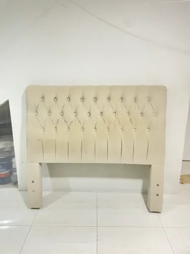 CABECEIRA ESTOFADA CAPITONÊ - ELEGÂNCIA E CONFORTO PARA O SEU QUARTO! 