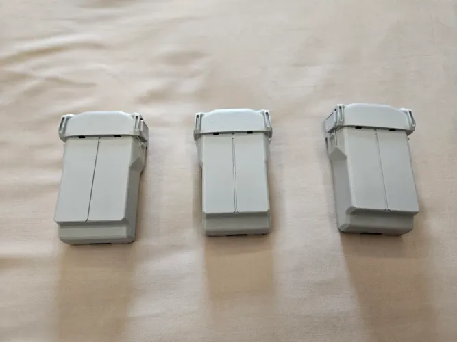 Bateria de voo inteligente Plus DJI (Mini 3/3 Pro/4 Pro) - tenho 2 unidades