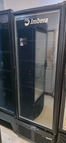 Congelador Tripla Ação EVZ21 da Imbera Full Black Porta de Vidro 576L