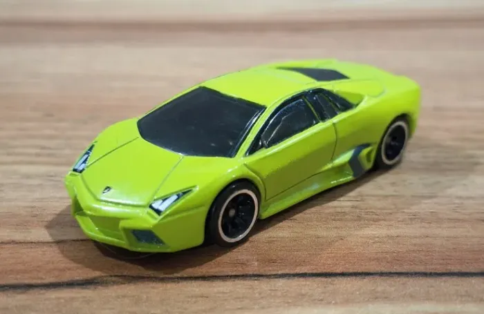 Hot Wheels Lamborghini Reventon - Speed Machines Series 2010 (Loose)