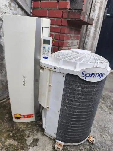 Ar condicionado Springer 9000 mil BTUs sem quebrar parede semi novo