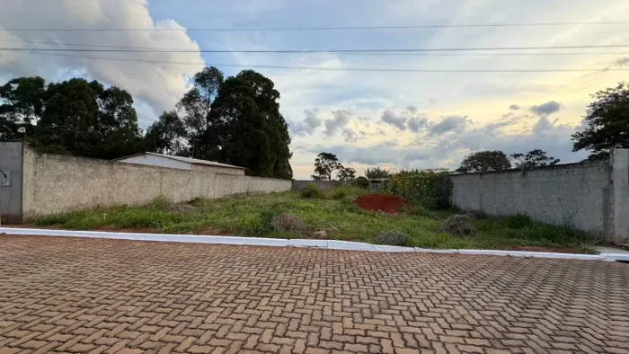 Lote na Ponte Alta 800 metros todo murado
