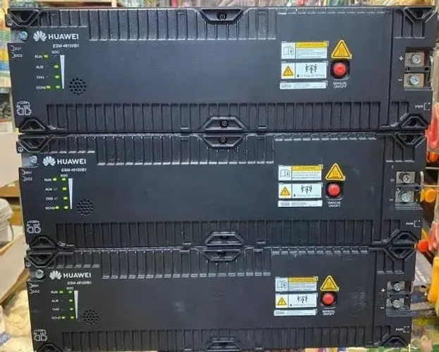 3 Baterias huawei 48v 100ah novas