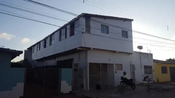 Aluga se Kitnet no Soledade proximo do Varela Barca e do JJ