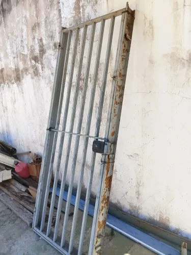 Portão Ferro