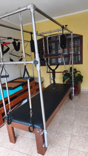 Aparelho Cadillac de pilates