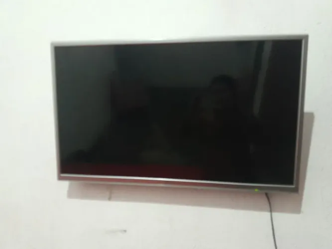 Televisão 32