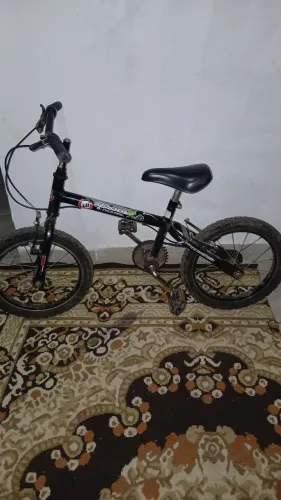 Venda de uma bicicleta infantil