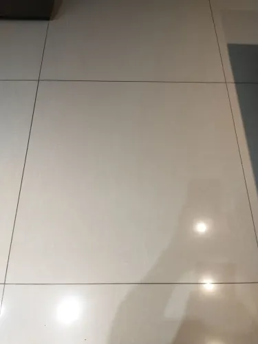 Piso porcelanato Biacongues 80x80
