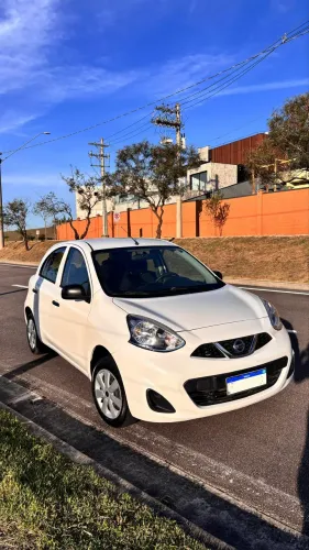 Nissan March S 1.0 12V Flex 5P 2016