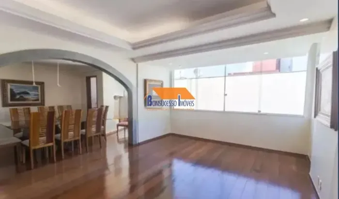 cobertura de 4 quartos, 01 por andar, Bairro Nova Floresta em Belo Horizonte