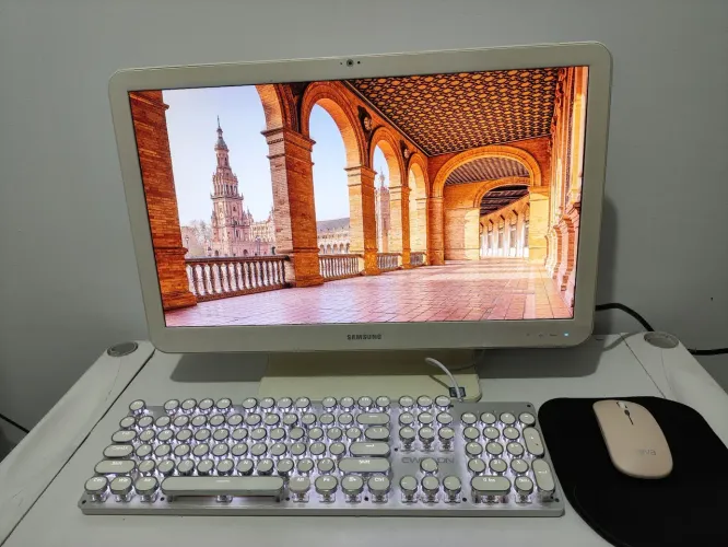 Pc Samsung ALL in one top i5