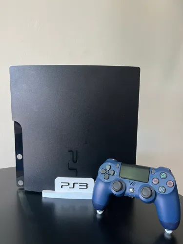 PS3 Slim 596GB Desbloqueado + Controle PS4