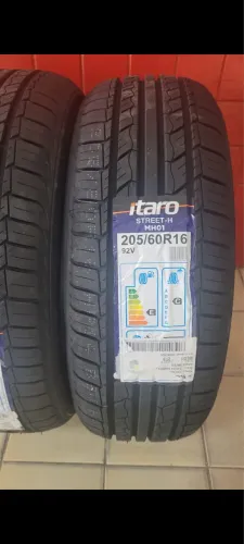 Pneu 205/60R16