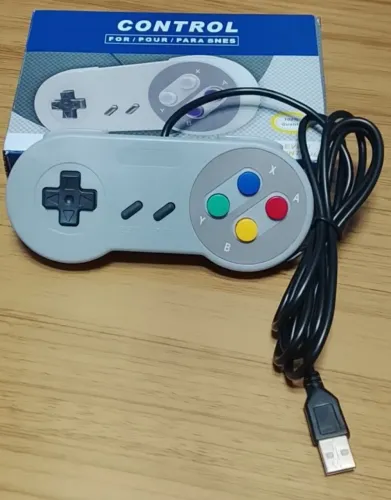 Controle Retrô USB