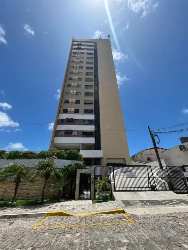 Vendo Apto. no Portal da lagoa Residence, com 2/4 (sendo 01 suíte) no bairro de Lagoa Nova