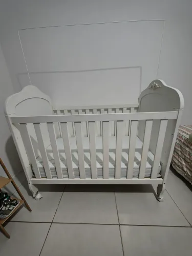 Berço em perfeito estado