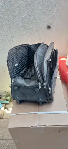 vendo bolsa de viagem nova