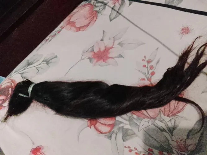 Cabelo humano 120g 50 cm 300 reais