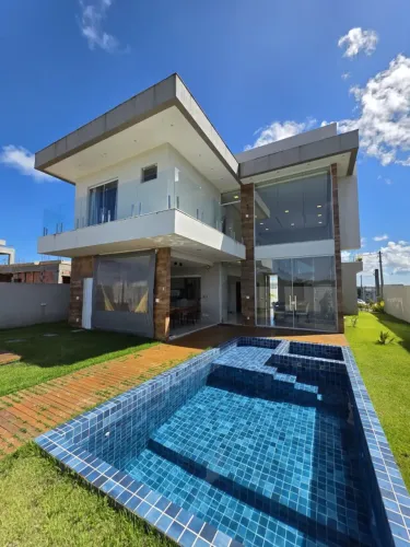 Casa para Venda em Camaçari, Abrantes, 4 dormitórios, 4 suítes, 5 banheiros, 4 vagas